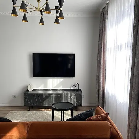 Danes23 - Self Check-in, Free Parking, Park And River View, Oldtown