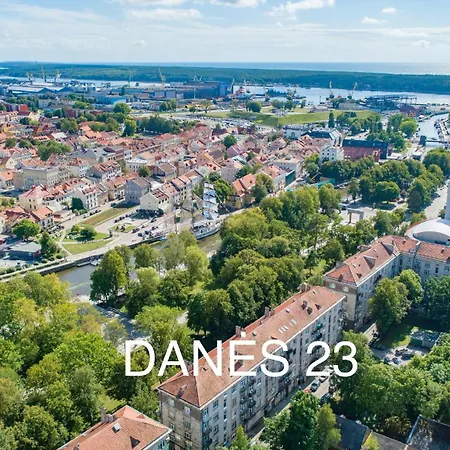 Danes23 - Self Check-in, Free Parking, Park And River View, Oldtown Apartman Klaipėda
