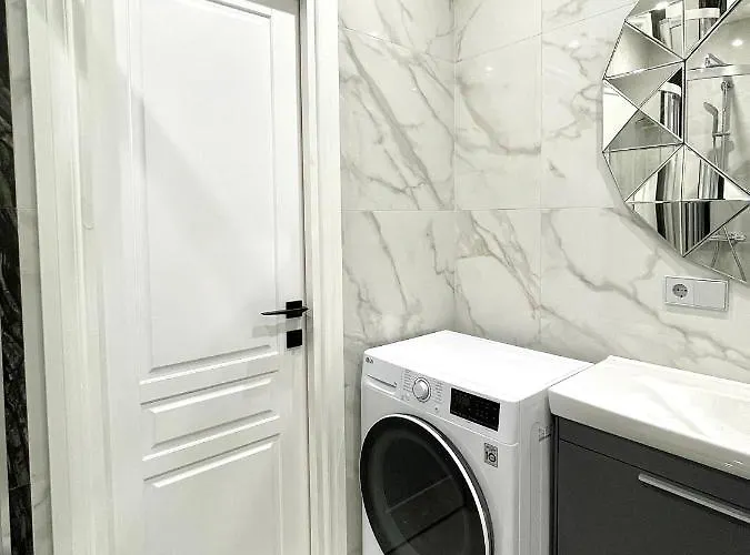 Danes23 - Self Check-in, Free Parking, Park And River View, Oldtown